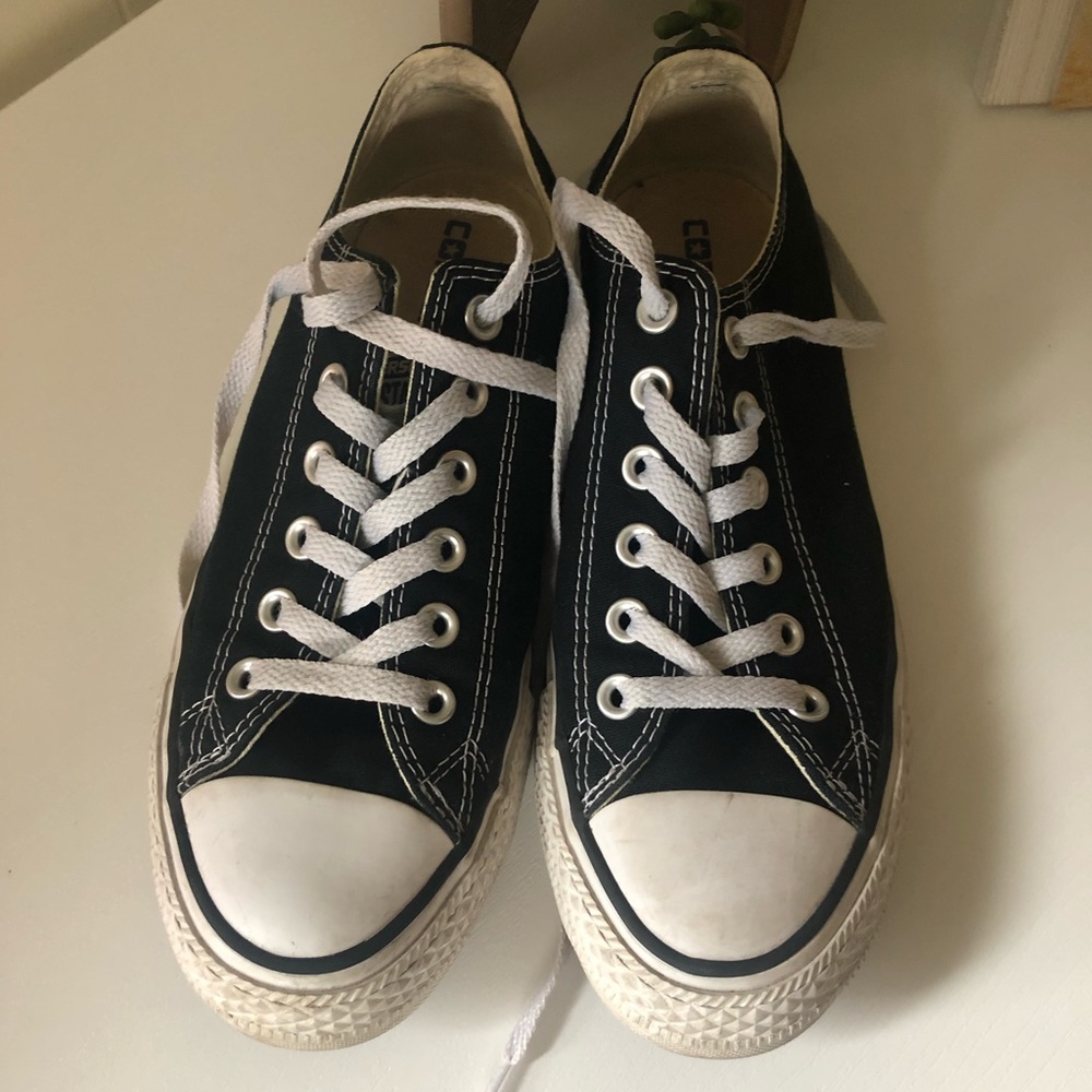Black Converse